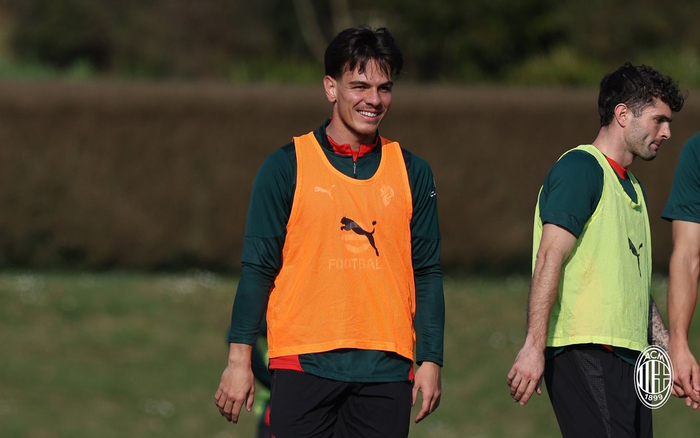 开云下载-米兰开启新一周训练备战|AC米兰|ac米兰|工作_新浪体育_新浪新闻