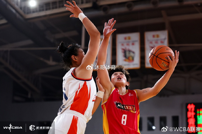 开云体育下载-绝境逆袭！四川女篮3-2险胜山西，四年三冠铸就WCBA王朝 李缘斩获FMVP|山西女篮|德怀特·霍华德|奥斯汀|王思雨|翟若云_新浪体育_新浪新闻